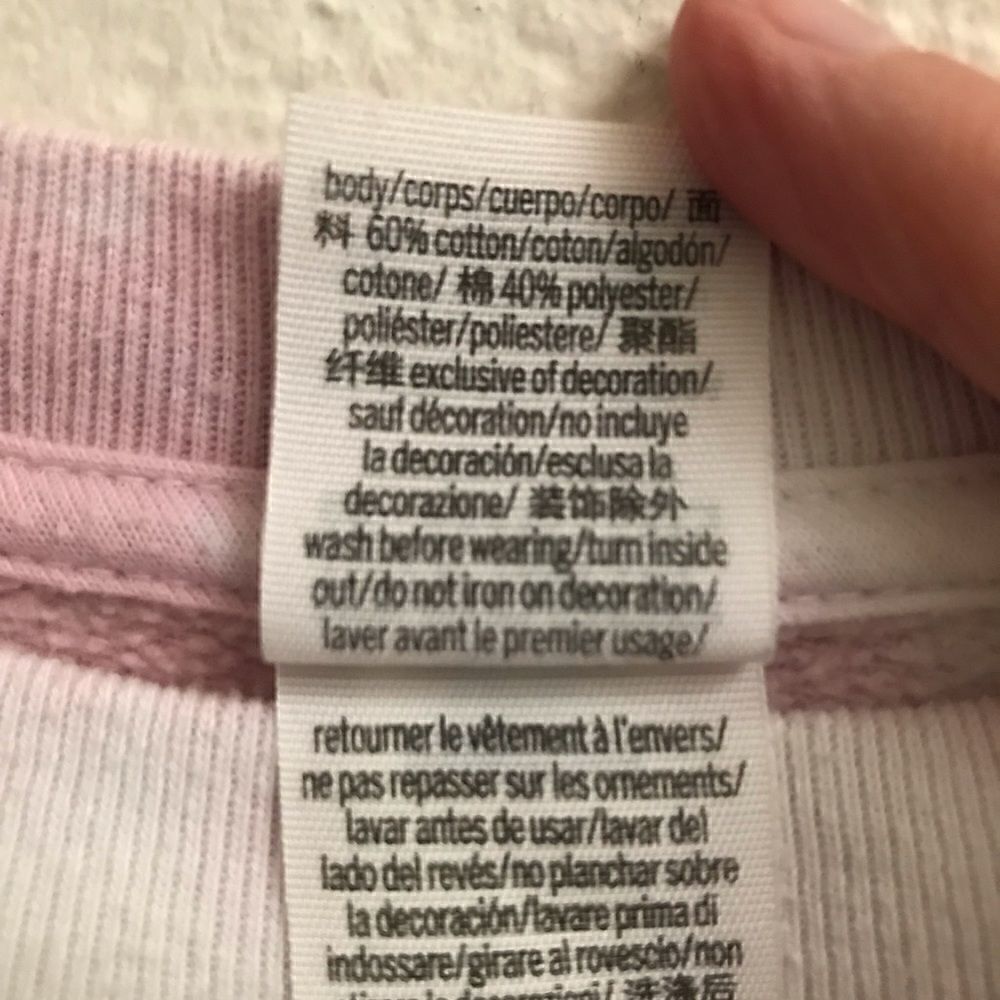 PINK Victoria’s Secret bleached cropped sweatshirt XS‎ - Picture 5 of 6